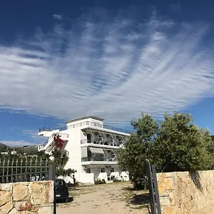 Calliope Apartment Himare