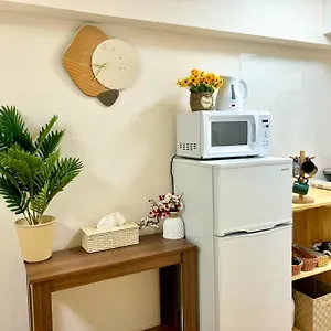 Apartment 新宿中心 大久保駅3分钟 超级商圈交通枢纽 步行直达新宿歌舞伎町 乘坐山手線直达上野渋谷銀座浅草 最大4人, Tokyo